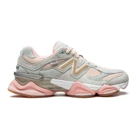 9060 "INSIDE VOICES" SNEAKERS - BABY SHOWER BLUE