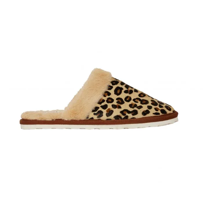 A La Mode Scuff Slipper