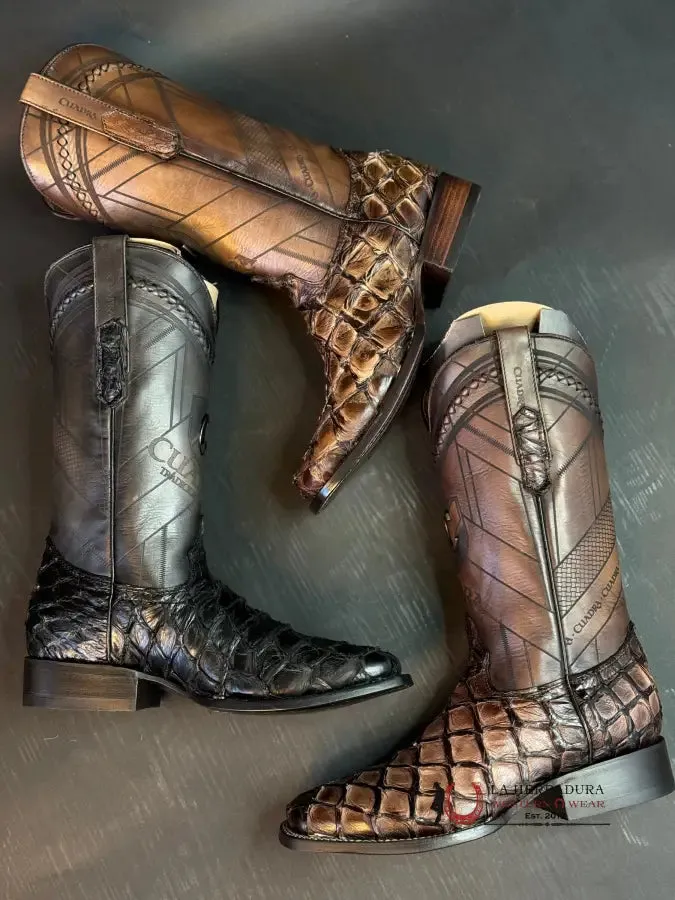 BOOTS CUADRA FISH/PESCADO PIRARUCU NEGRO VIDREADO