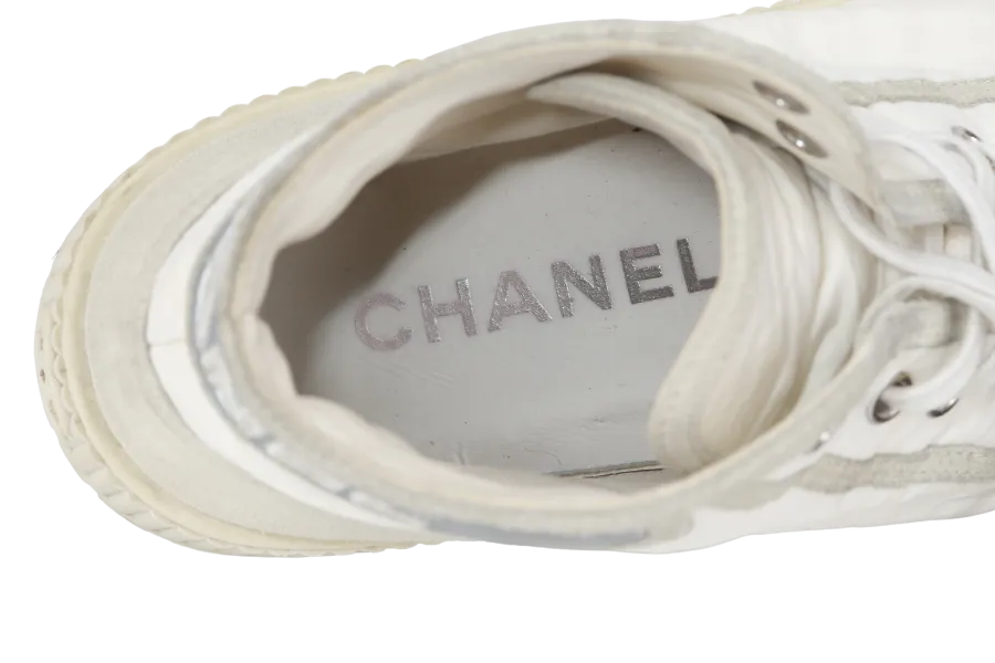 CHANEL SPORTS STREET STYLE HANDMADE LOGO SNEAKERS WHITE SIZE 41 WITH DUST COVER