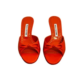 Manolo Blahnik women's mules