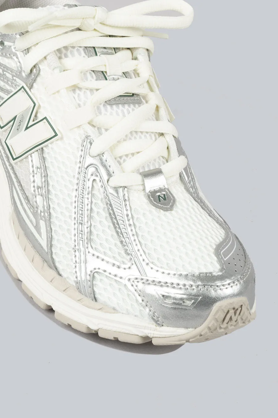 NEW BALANCE 1906R SILVER