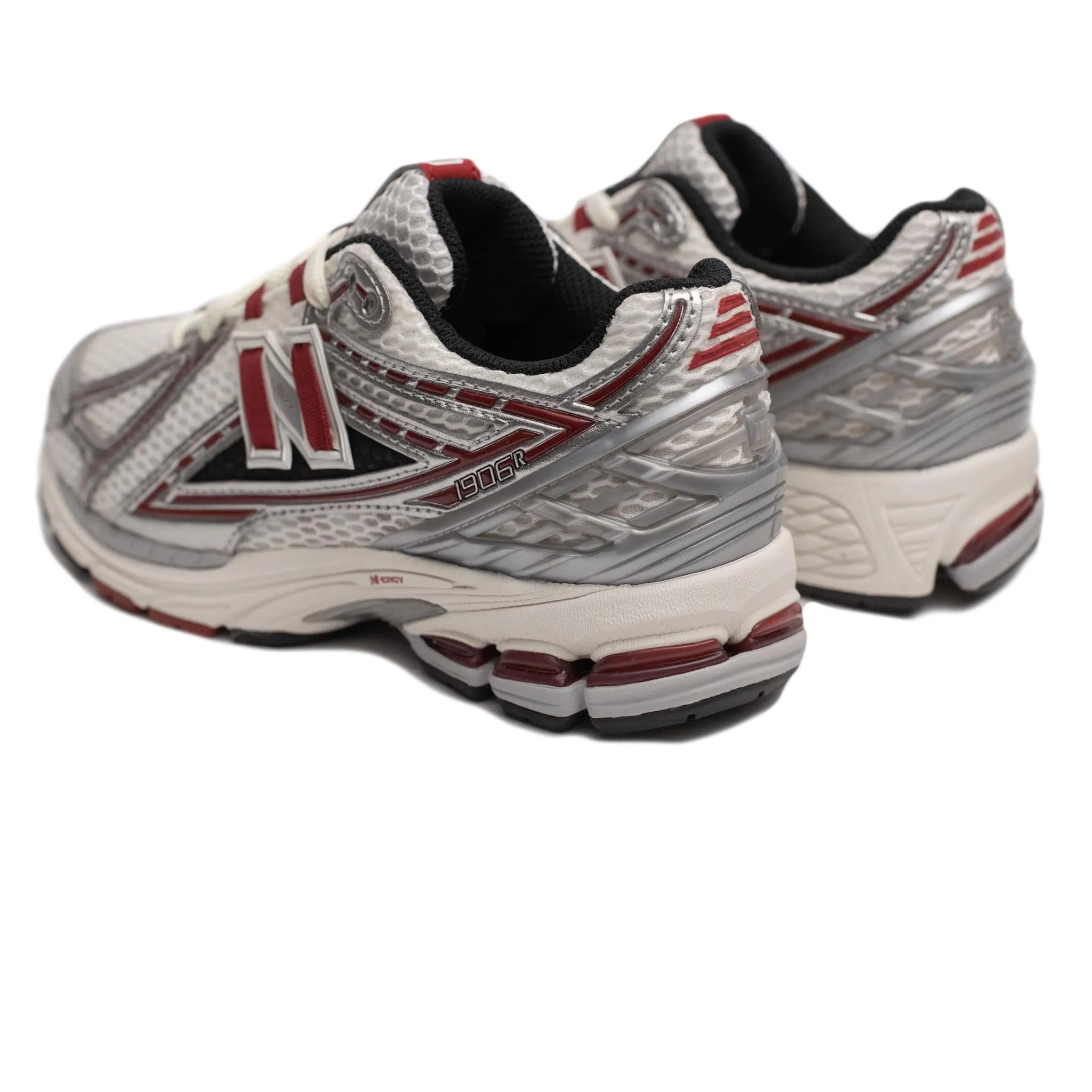 New Balance M1906REA Silver Metallic/Crimson