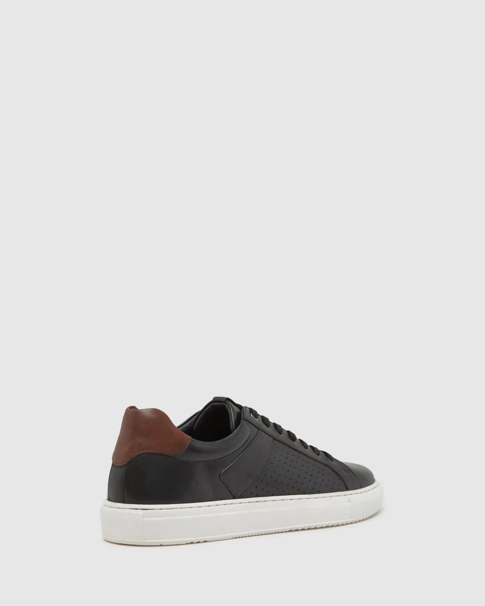 Niall Leather Sneaker
