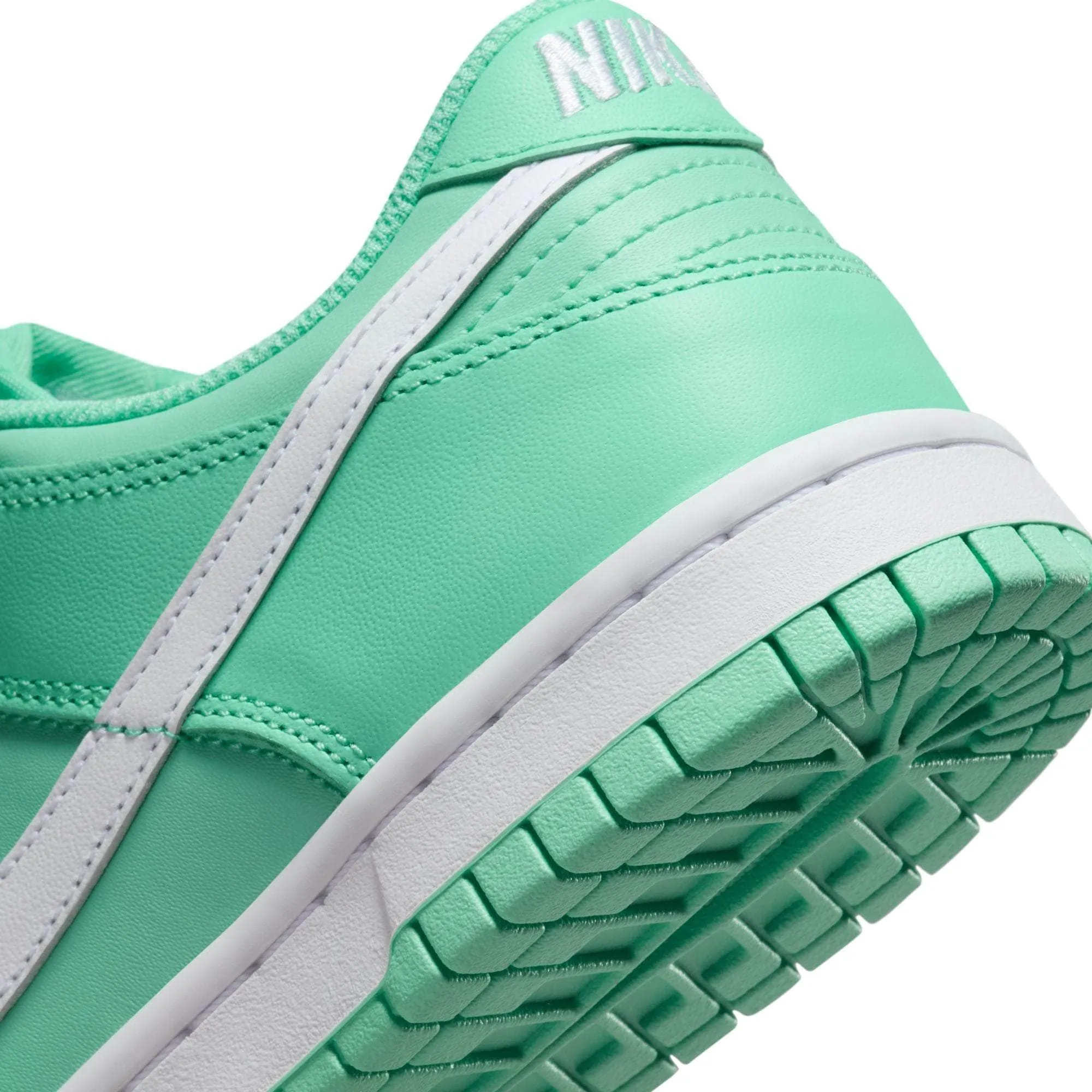 Nike Dunk Low "Emerald Rise"
