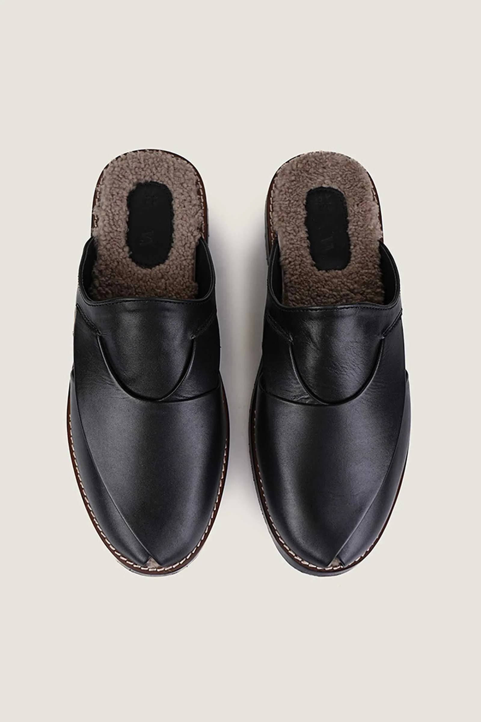 Peshawari Mules with fur