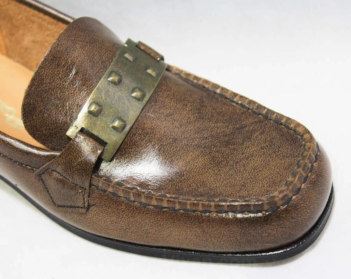 Size 2 Boys Shoes - Authentic 1960s Brown Leather Loafers - Child Size Boy's 2 B - Slip On 60's Preppy Shoe - 60s NIB NOS Deadstock in Box