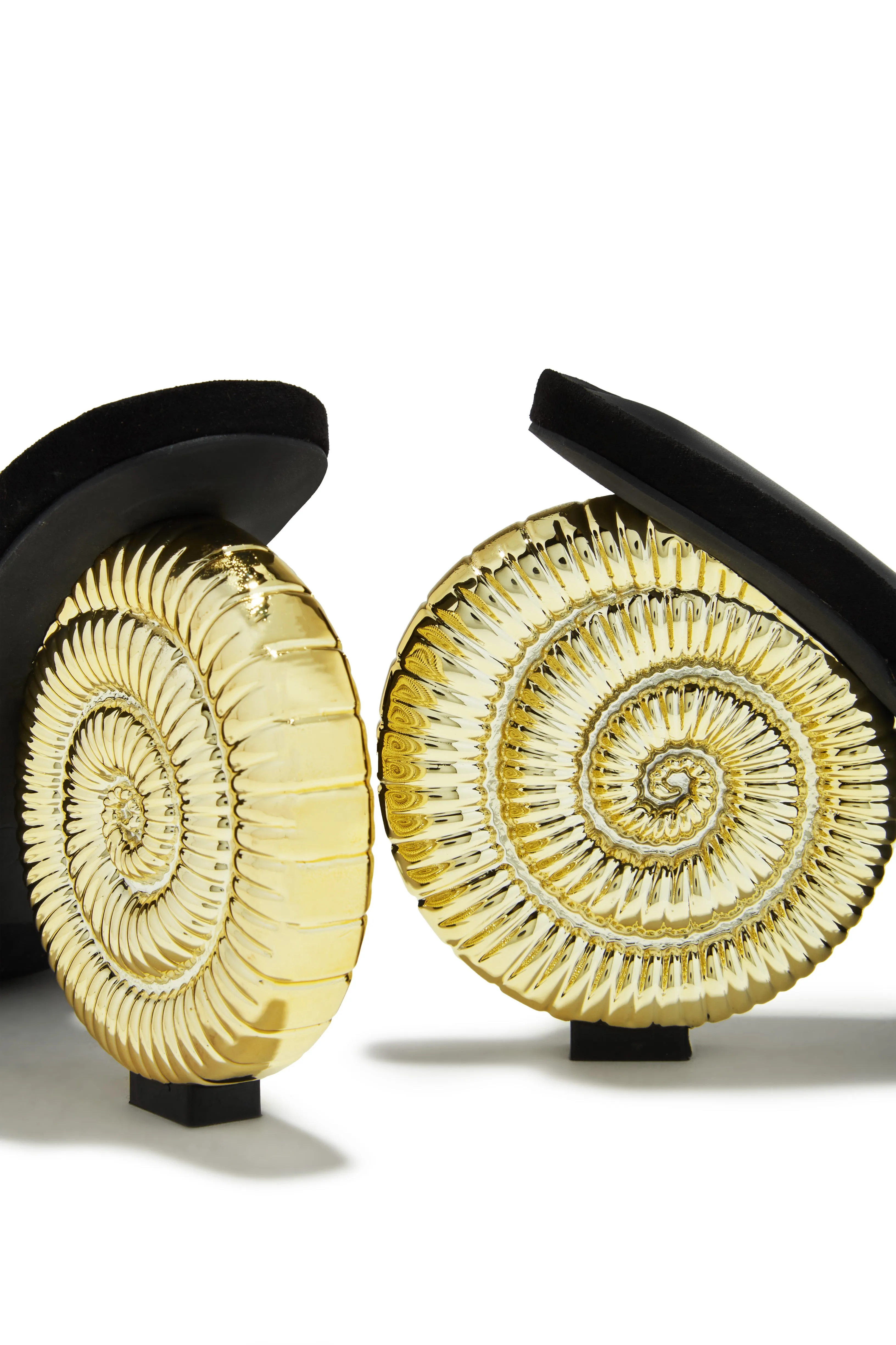 Sunset Waves Sea Shell Mule Heels - Black